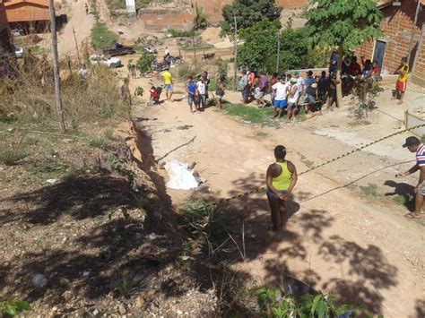 Homem é Morto A Facadas No Parque Vitória Zona Sul De Teresina