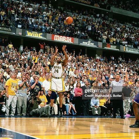 Indiana Pacers Sam Perkins Photos and Premium High Res Pictures - Getty ...