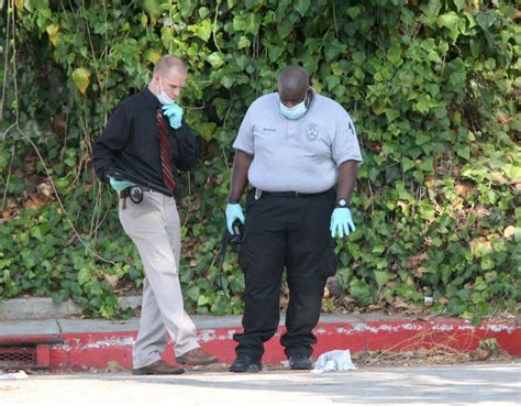 Photo Gallery Glendale Police Investigates Fatal Shooting Los