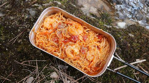 A Walk In The Woods Frogspawn Trangia Mess Tin Tomato Pasta YouTube