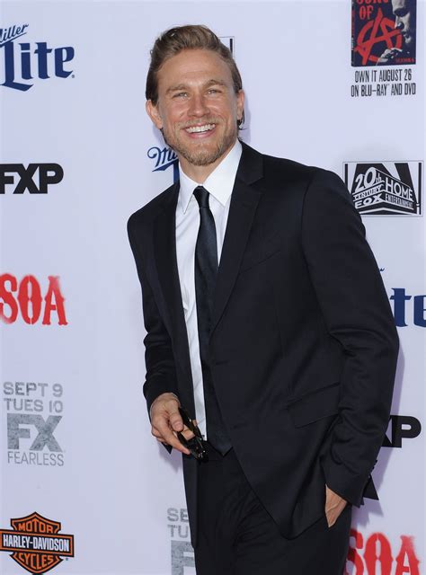 Hot Charlie Hunnam Pictures PS Celebrity