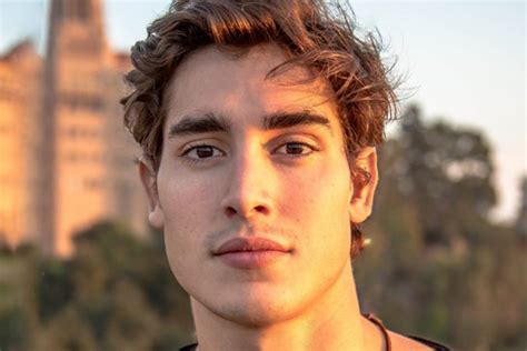 Henry Zaga Biography Height Life Story Super Stars Bio