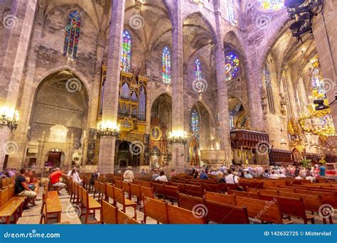 Cathedral of Santa Maria of Palma La Seu Interior, Palma De Mallorca, Spain Editorial Image ...