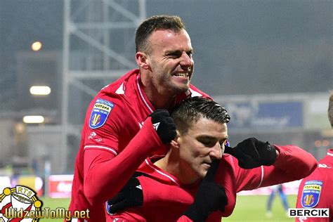 Stal Widzew Foto Cz I Widzew Pl Wszystkie Newsy O Widzewie W