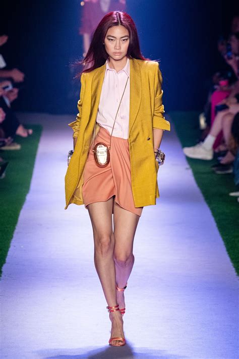 Thay đổi của Jung Ho Yeon sau 'Squid Game' - Thời trang Sao - ZNEWS.VN