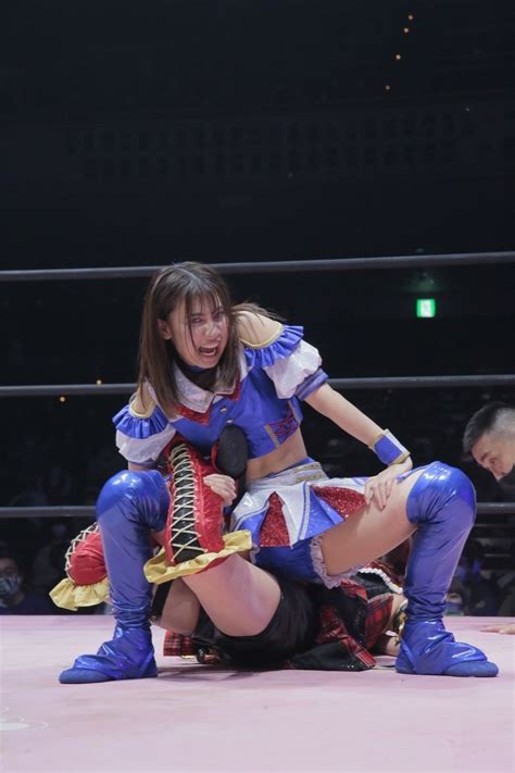 📸 画像：©東京女子プロレス｜ske48 荒井優希、伊藤麻希のベルトに初挑戦するも完敗。「これからもっと、続けていく理由ができた」