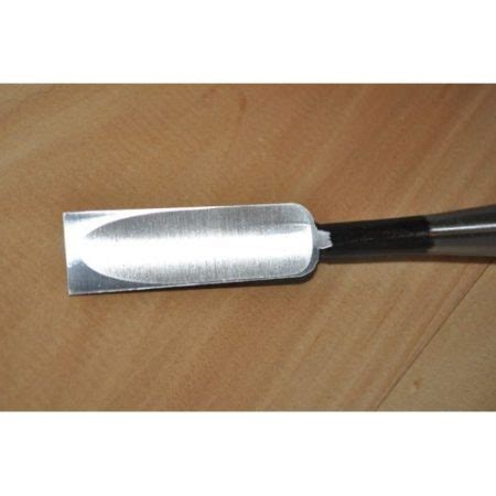 Japanese Dovetail Chisel - Jackson's Japanese Tools