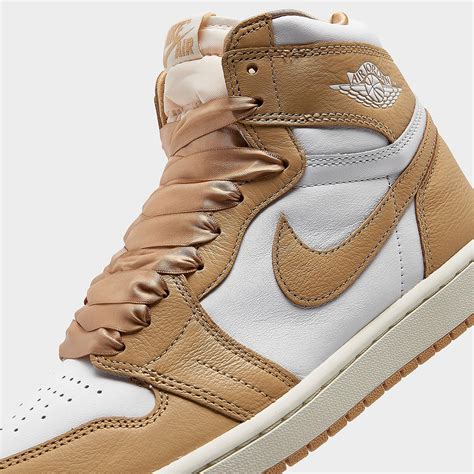 Air Jordan 1 Praline WMNS FN6622 201 SneakerNews