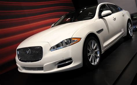 Why Was the Jaguar XJL Discontinued?