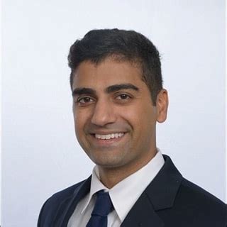 Dr Anand Komareth MD Chicago IL Internal Medicine