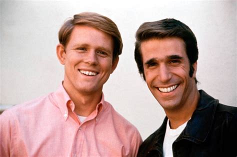 Ritchie Ron Howard And Fonzie Henry Winkler Happy Days Classic Tv Cartoon And Movies