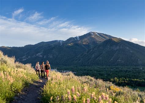 Discover Hiking Adventures | Sun Valley