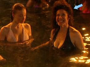 DUMB AND DUMBERER NUDE SCENES AZNude