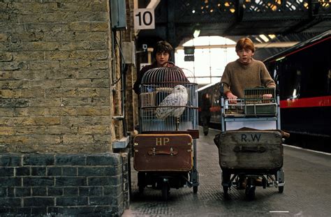 Harry and Ron at King’s Cross Station — Harry Potter Fan Zone