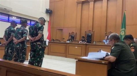 Pembunuh Imam Masykur Jalani Sidang Pertama Haji Uma Ikut Kawal