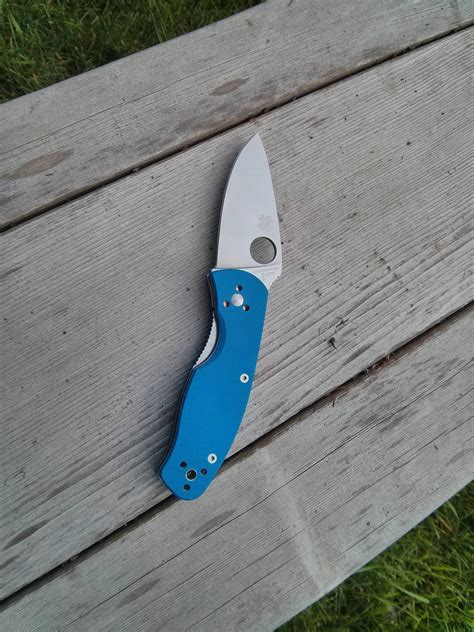 New spyderco : knives