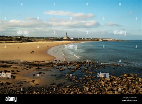 Tynemouth beach hi-res stock photography and images - Alamy