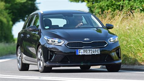 New Kia Ceed Sportswagon PHEV 2020 Review Auto Express