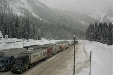 Updated Fatal Multi Vehicle Collision Closes Hwy 1 Near Rogers Pass