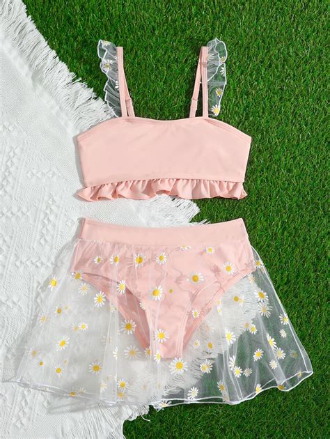 Conjunto De Bikini Con Volantes En El Bajo Y Falda De Playa Con