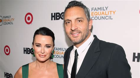 The Kyle Richards Enigma: What Happens When Mauricio's Income Is Removed