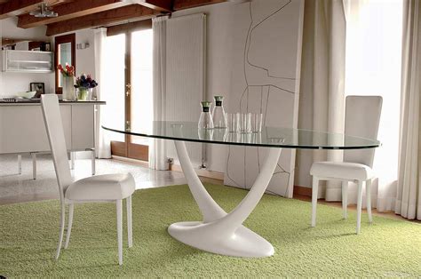 Modern Dining Table In White - Betterimprovement.com