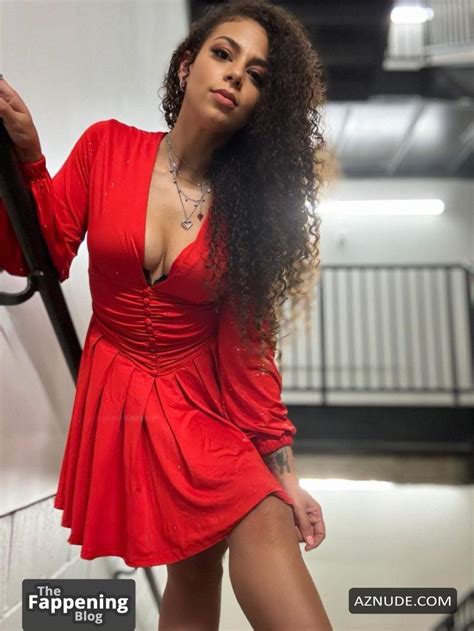 Samantha Irvin Sexy And Nude Photos Collection AZNude