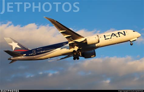 CC BGI Boeing 787 9 Dreamliner LAN Airlines Claudio SpotterPrado