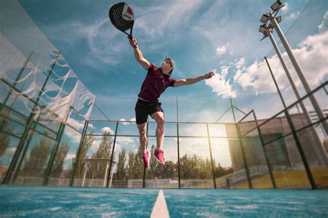 Cómo volear en padel volea derecha revés y cortada