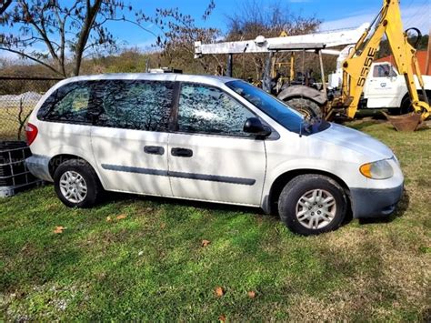 2005 Dodge Caravan Govdeals