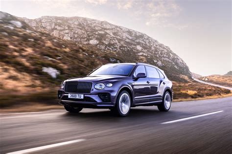 Road Tripping With The 2023 Bentley Bentayga Ewb Suv Maxim