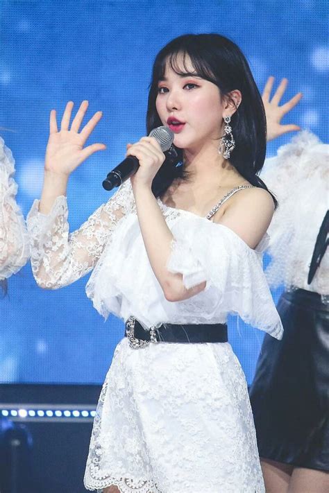 Eunha From Gfriend 190201 Show Champion Special Stage