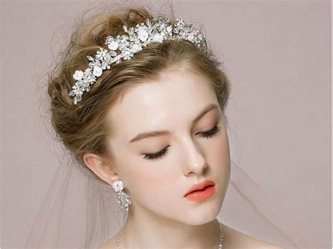 Vintage Inspired Hair Vine Ivory Rose Freshwater Pearl Wedding Hair