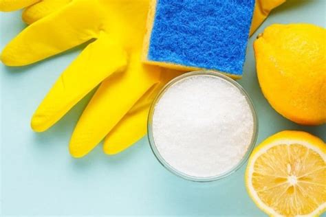 13 Uses for Soda Crystals in Cleaning and Laundry