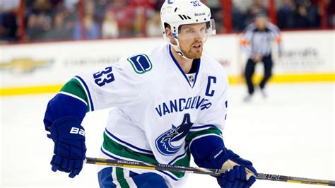 NHL star Henrik Sedin gives signed stick to young fan struck by puck ...