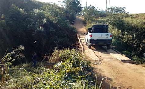 Defesa Civil Interdita Ponte Que Liga Distrito A Aer Dromo Em Vi Osa