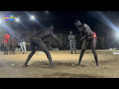 Combat bou méti DOUDOU SANÉ BOYARD vs DOUDOU BASSE YAYÉME à FIMELA le