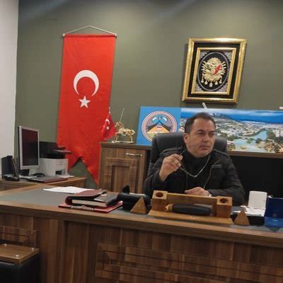 Reis Sedat Peker Videolar Parodi Hesap On Twitter Bari Yle Bir