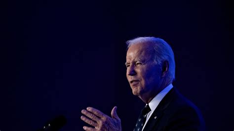 Biden Valuta La Detenzione Per Le Famiglie Di Migranti Irregolari L