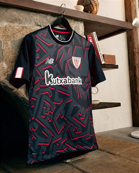 Athletic Bilbao Un Maillot Ext Rieur Bariol Pour La Saison