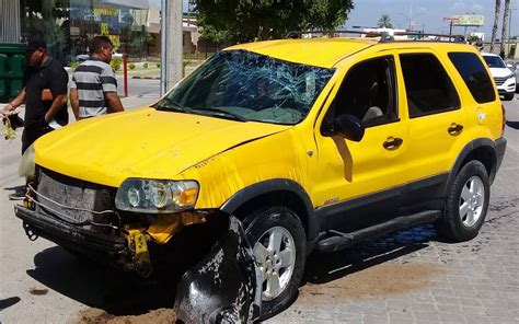 Saldo De Mujer Lesionada En Volcamiento Sobre Bulevar Kino El Sol De