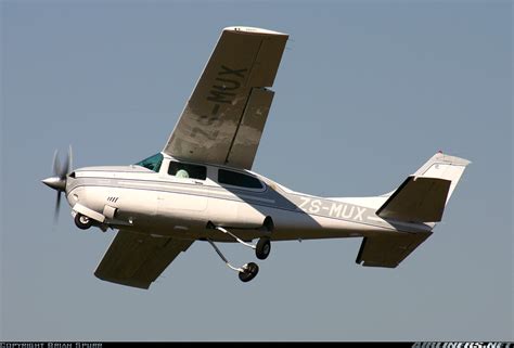 Cessna T210N Turbo Centurion - Untitled | Aviation Photo #1081754 ...