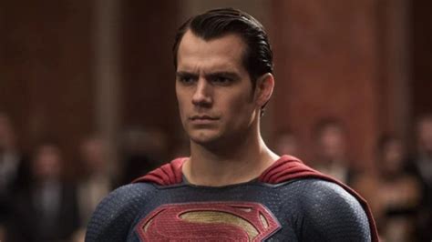 Superman Qual Cena Emblem Tica Henry Cavill Improvisou Em Homem De A O