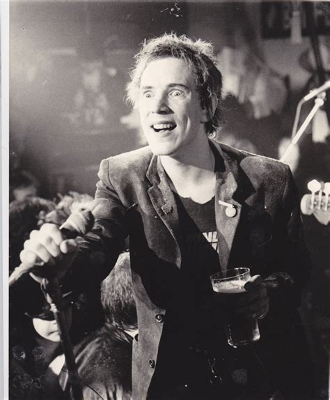 Las Mejores Frases De Johnny Rotten ~ Mondorock ~