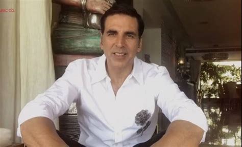 New Look Of Akshay Kumar From Bell Bottom Shared On His 53rd Birthday