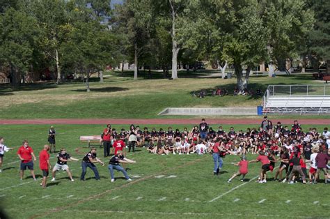 Outdoor Pep Rally Kicks Off Homecoming With A Barrel Of Fun The Advocate