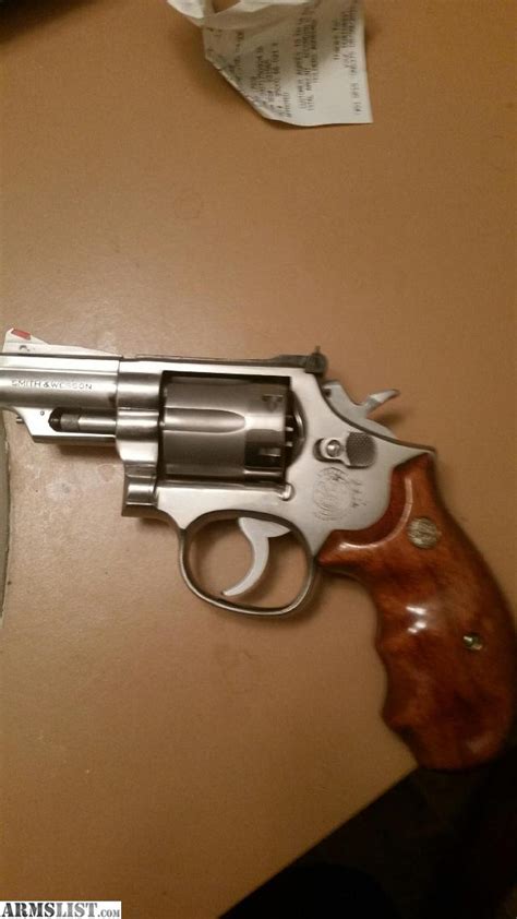 357 Smith And Wesson Snub Nose Revolver