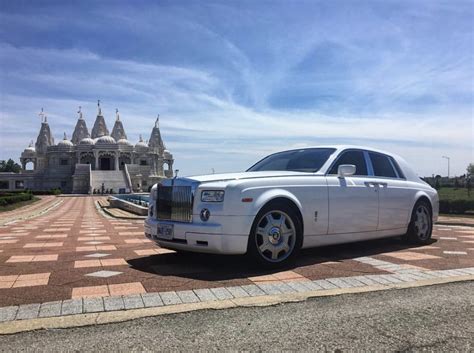 ROLLS ROYCE PHANTOM WHITE OEM – Allure Limo