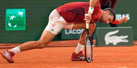 Djokovic Scheidet Verletzt Aus Den French Open Aus Sinner Neue Nummer