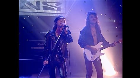 Scorpions Wind Of Change Christmas Totp Youtube